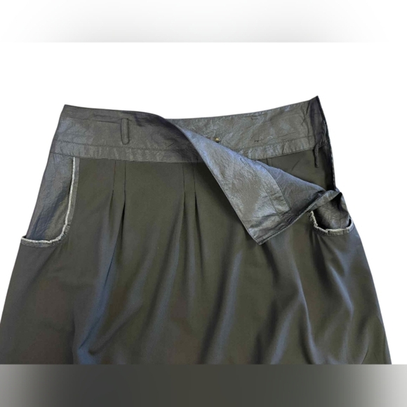 Solola Skirt Black Flowy Size 46W EUC - Picture 6 of 8